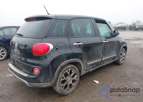 2014 Fiat 500L Trekking z USA, uszkodzony, nr VIN ZFBCFADH6EZ021426